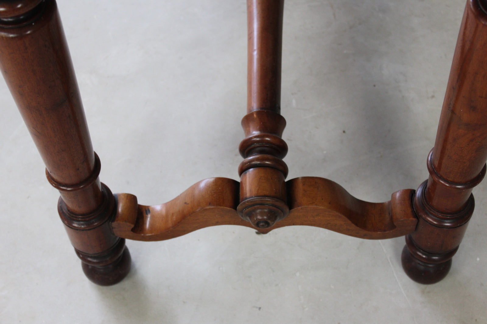 Mahogany Console Table - Kernow Furniture