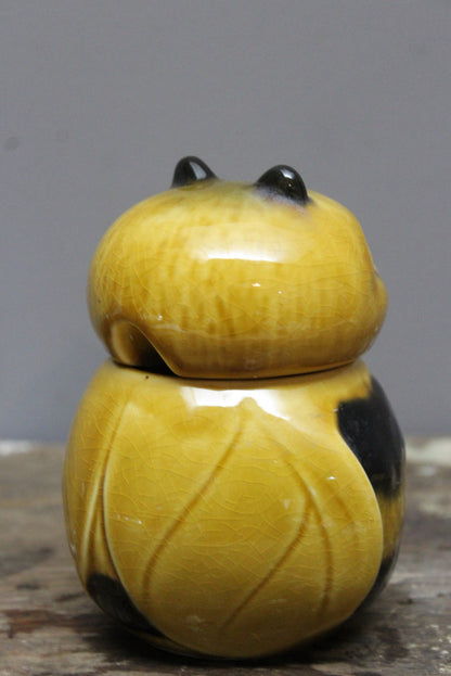 Sylvac Honey Bee Pot - Kernow Furniture