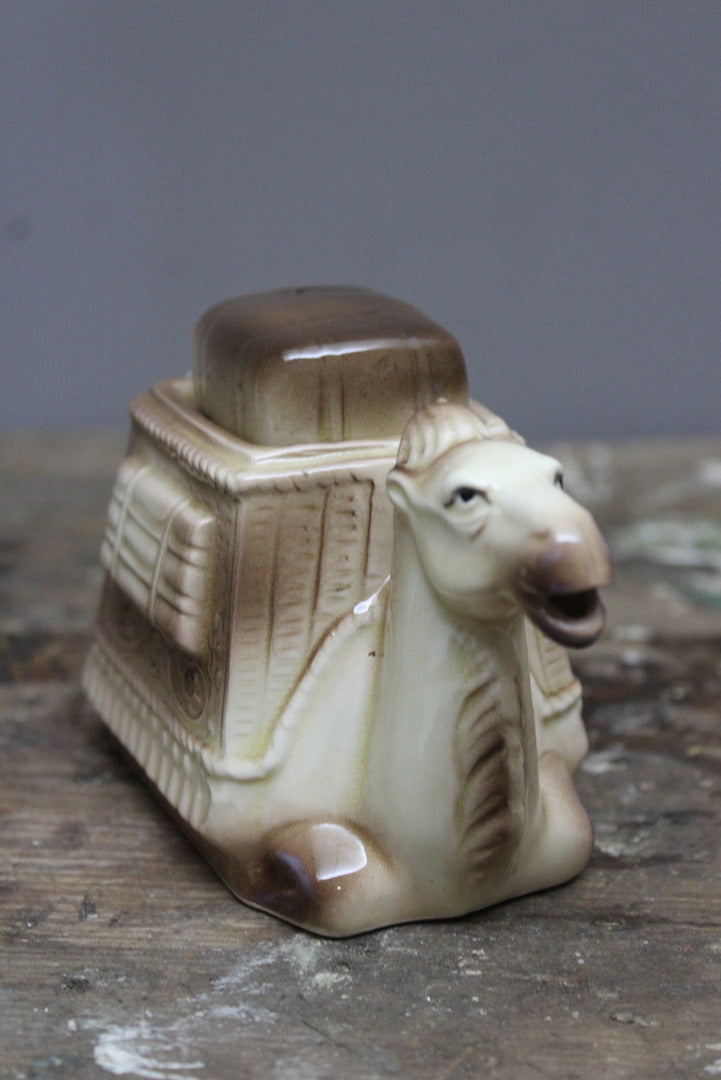 Vintage Camel Teapot - Kernow Furniture