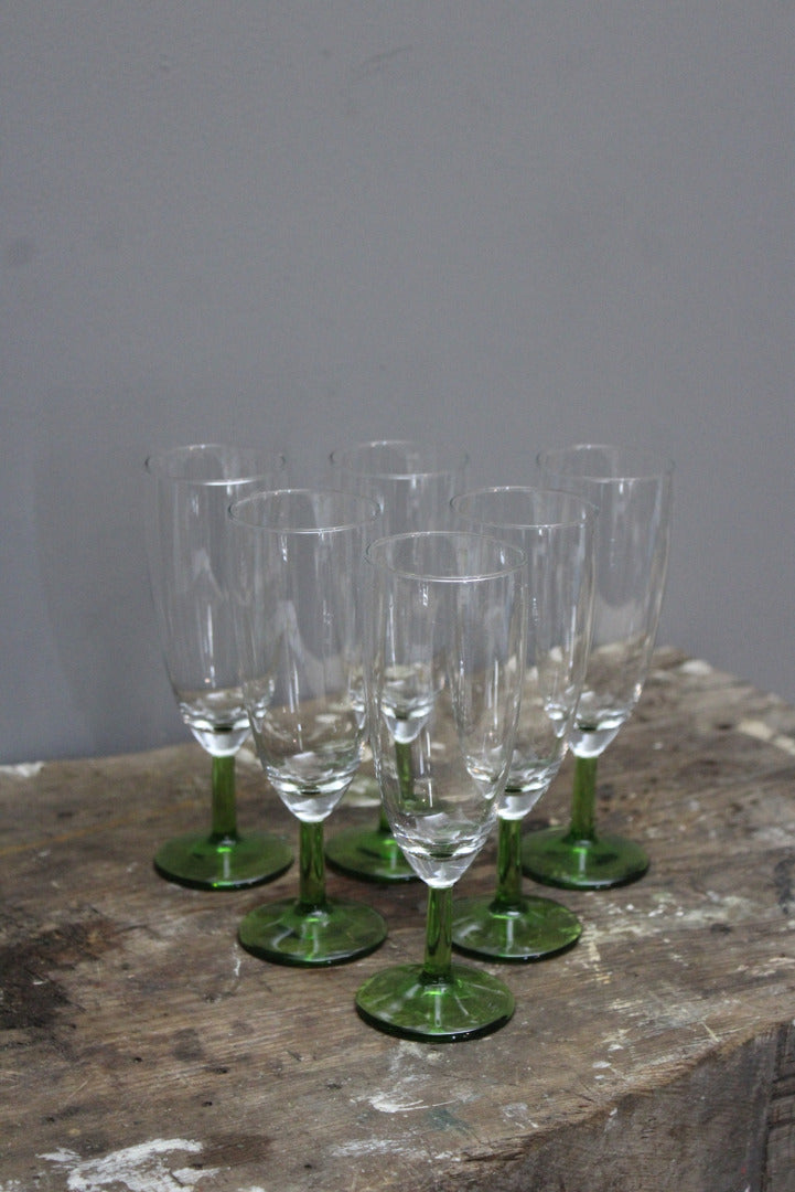 Set 6 Champagne Glasses - Kernow Furniture