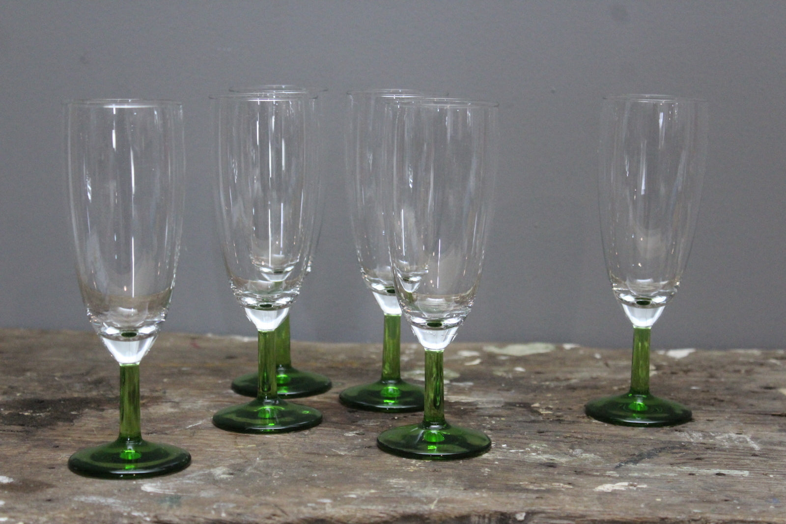 Set 6 Champagne Glasses - Kernow Furniture