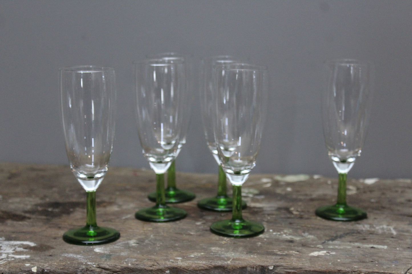 Set 6 Champagne Glasses - Kernow Furniture