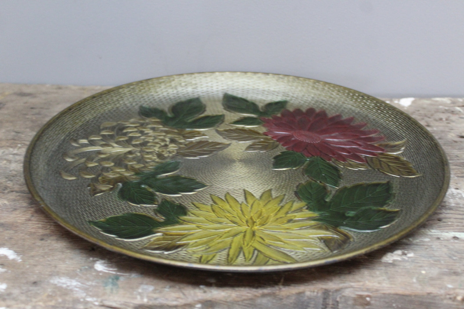 Vintage Chrysanthemum Round Tray - Kernow Furniture