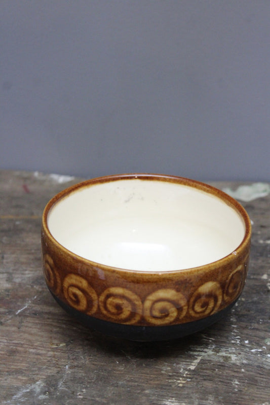 Bernard Moss Pottery Bowl - Kernow Furniture