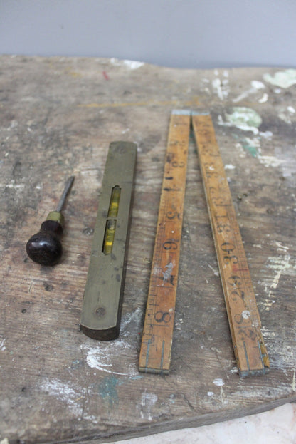 Boxwood Measure & Vintage Spirit Level - Kernow Furniture