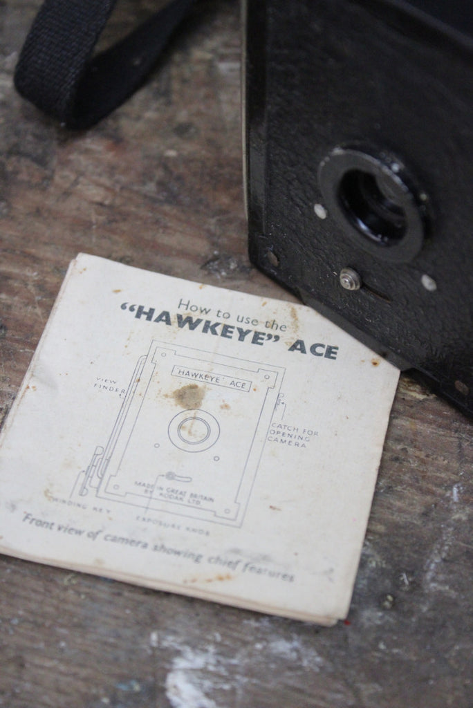Vintage Hawkeye Ace Camera - Kernow Furniture