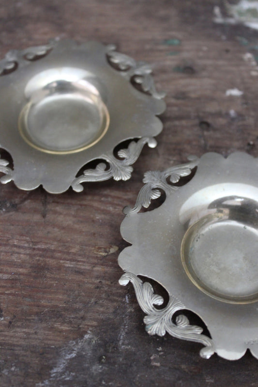 Pair Vintage Pierced Brass Pin Dishes - Kernow Furniture