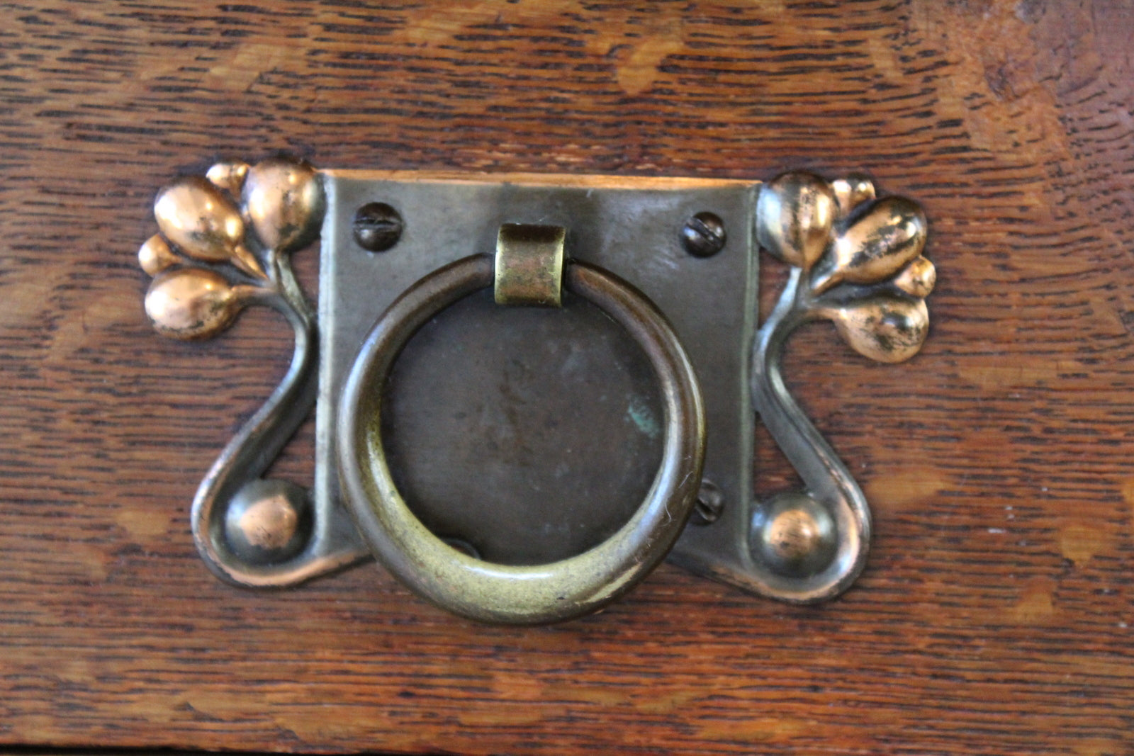 Arts & Crafts Oak Sideboard - Kernow Furniture