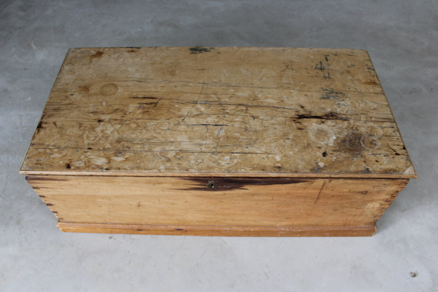 Antique Pine Chest - Kernow Furniture