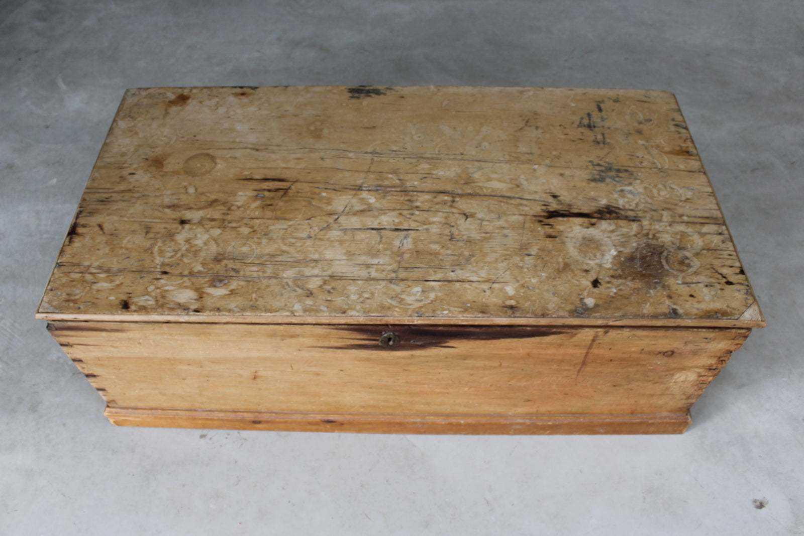 Antique Pine Chest - Kernow Furniture