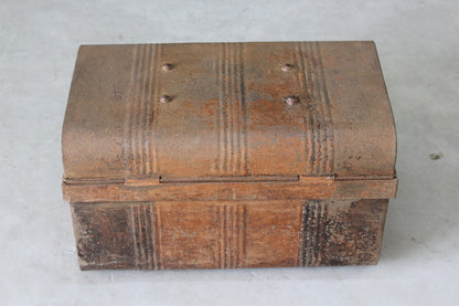 Vintage Metal Tin Trunk - Kernow Furniture