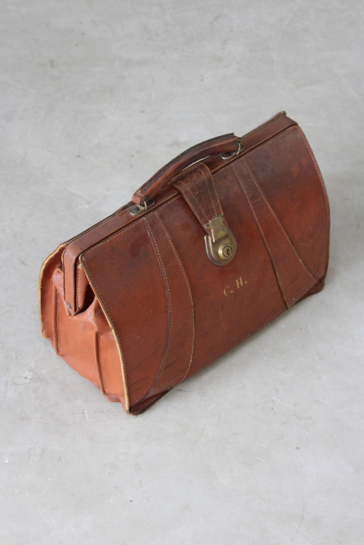 Vintage Brown Leather Briefcase - Kernow Furniture