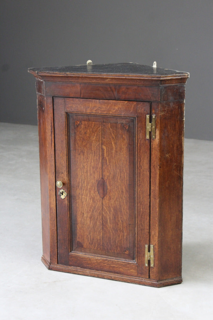 Antique Oak Georgian Corner Cupboard - Kernow Furniture