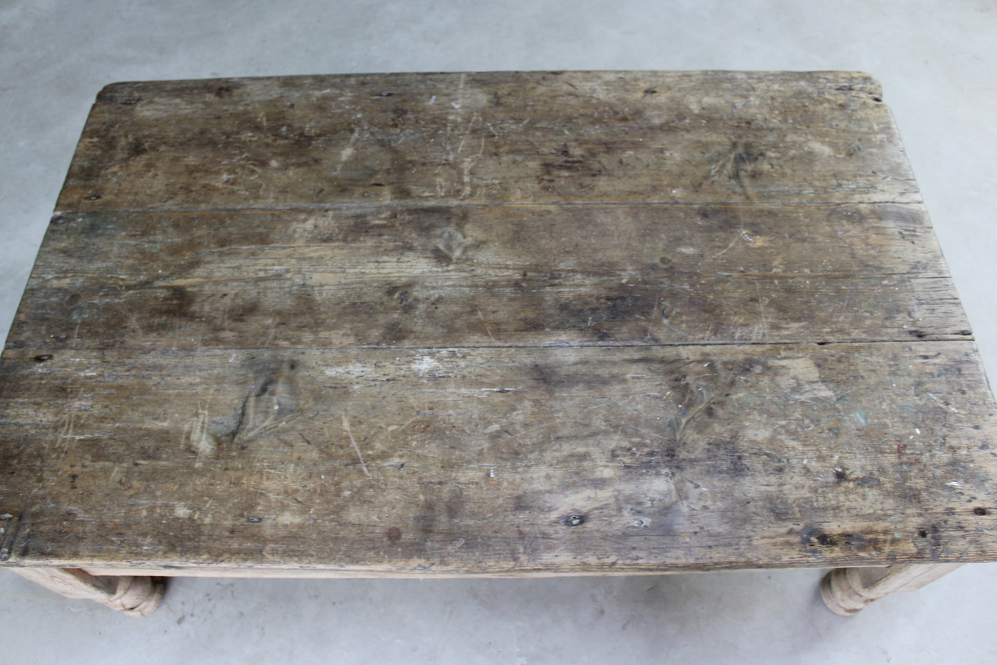 Rustic Antique Large Pine Coffee Table - Kernow Furniture