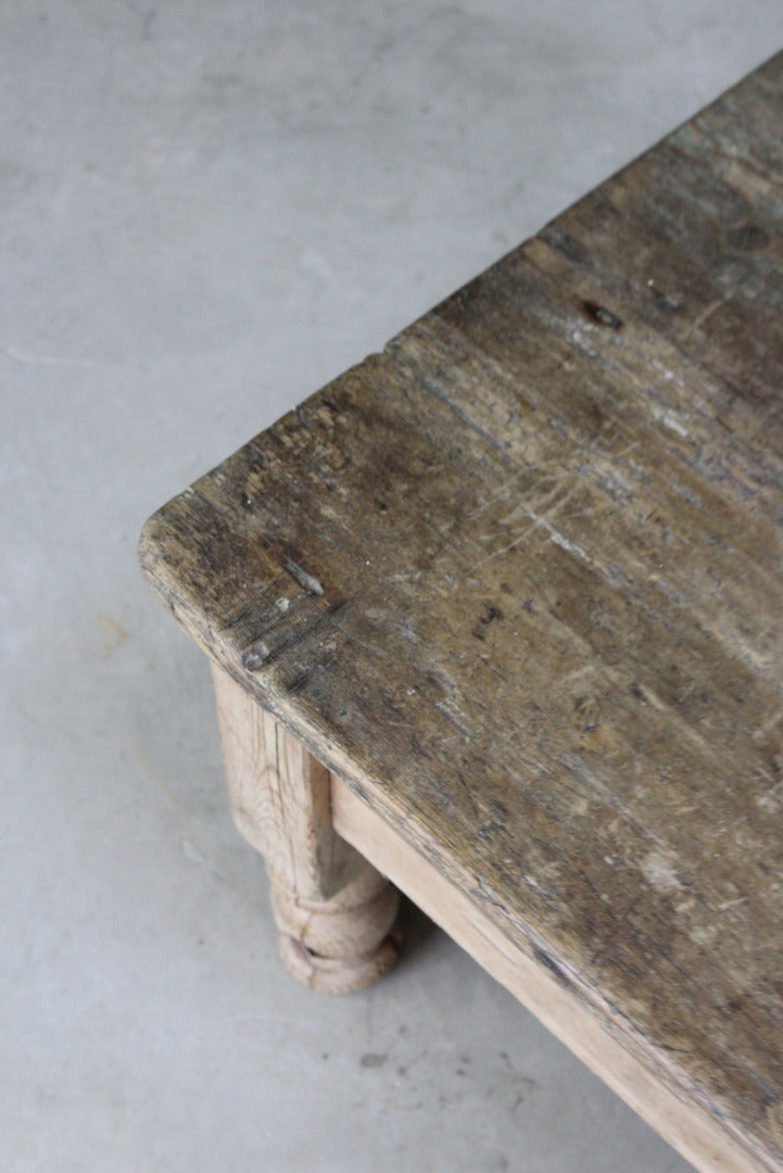 Rustic Antique Large Pine Coffee Table - Kernow Furniture