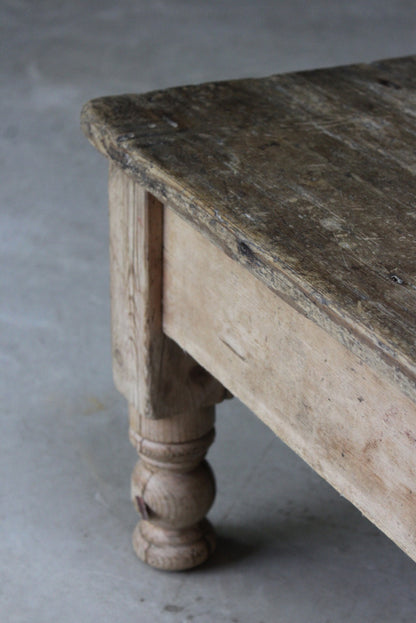 Rustic Antique Large Pine Coffee Table - Kernow Furniture