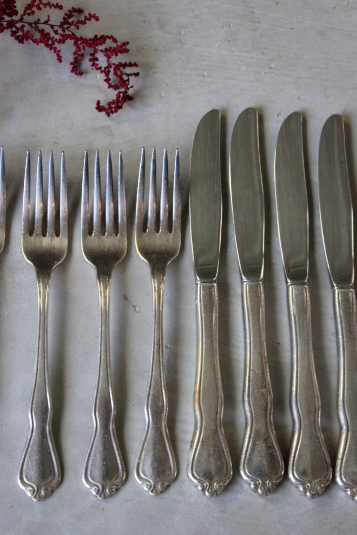 Vintage 4 Dinner Forks & Knives - Kernow Furniture