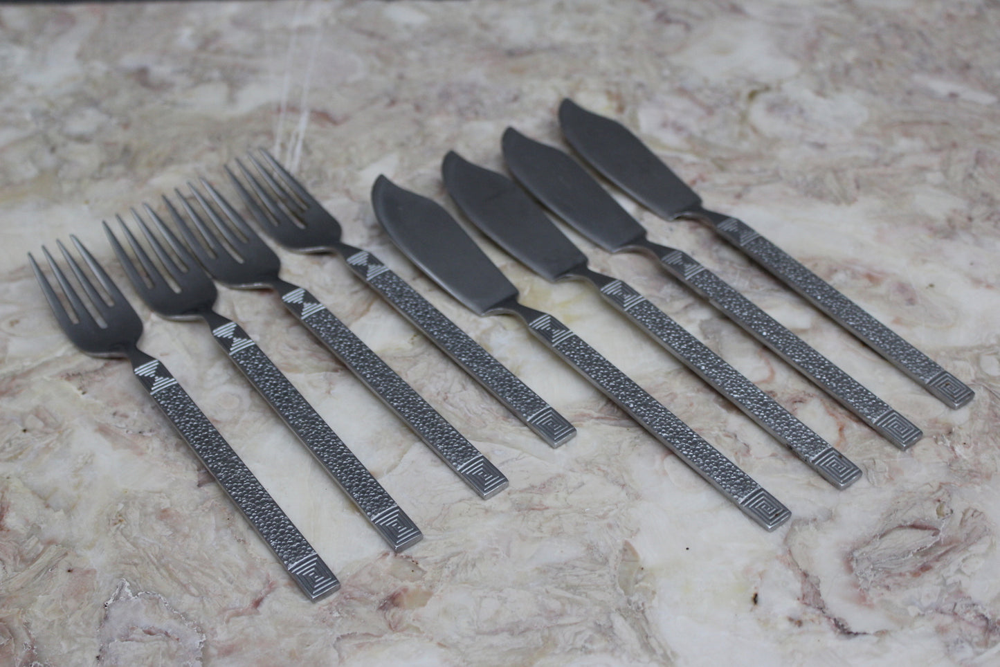 Retro Fish Knives & Forks - Kernow Furniture