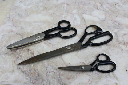 3 Pairs Vintage Scissors - Kernow Furniture