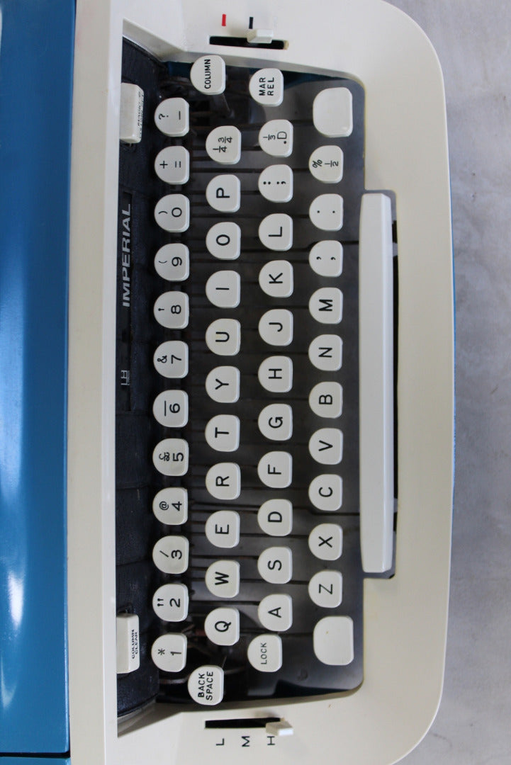 Imperial Safari Vintage Typewriter - Kernow Furniture