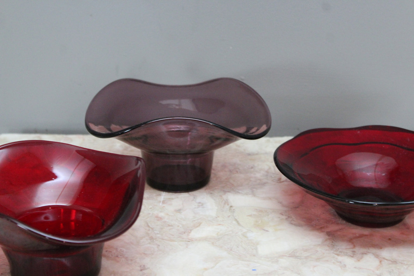 Retro Coloured Glass Bowls - Kernow Furniture