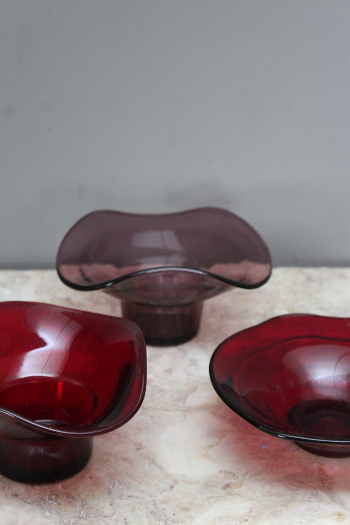 Retro Coloured Glass Bowls - Kernow Furniture