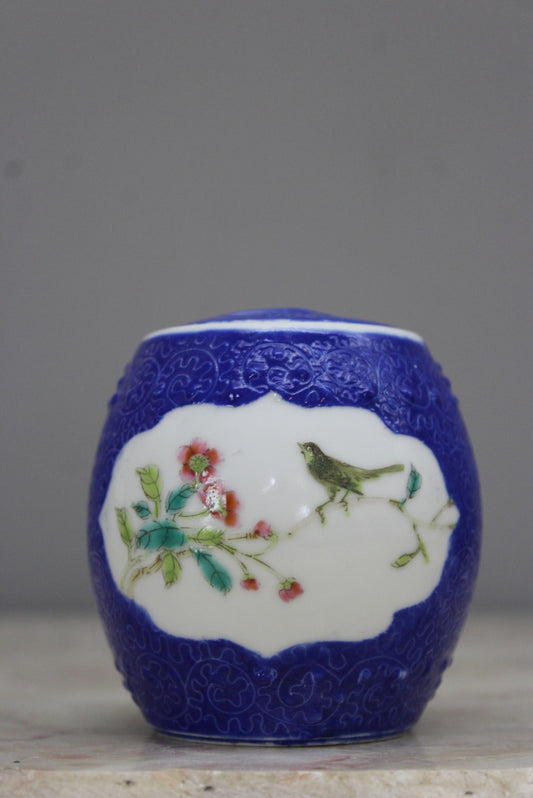 Blue & White Oriental Pot - Kernow Furniture