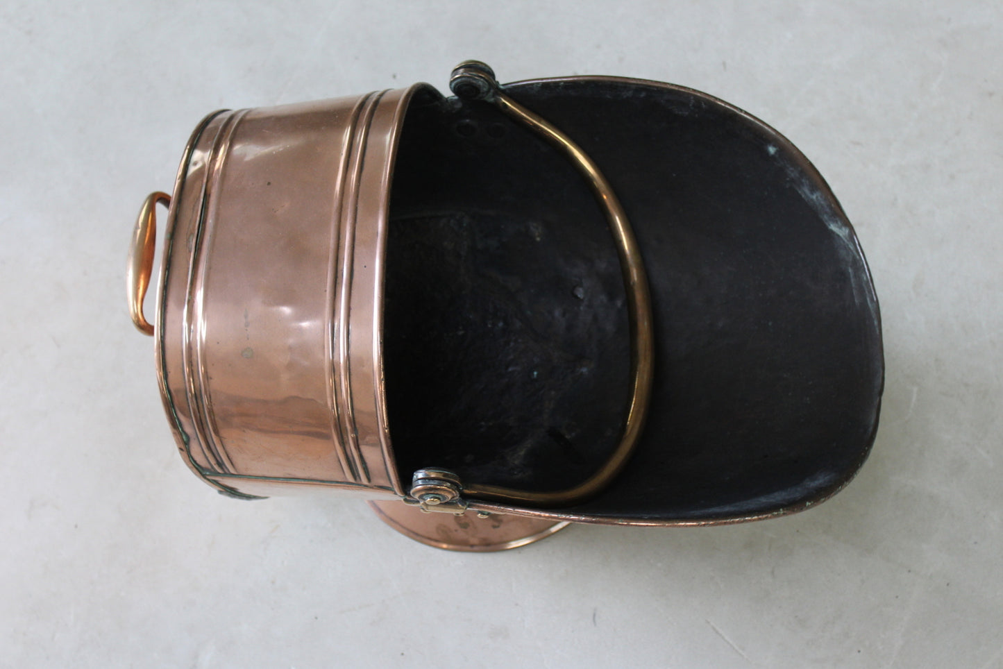 Copper Coal Scuttle - Kernow Furniture