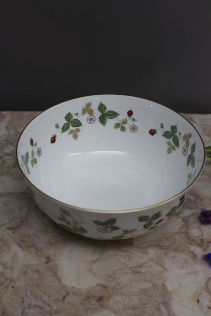 Wedgwood Wild Strawberry Salad Bowl - Kernow Furniture