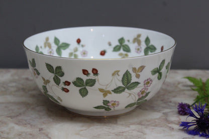 Wedgwood Wild Strawberry Salad Bowl - Kernow Furniture