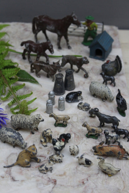 Collection Vintage Lead Farm Animals Toys - Kernow Furniture