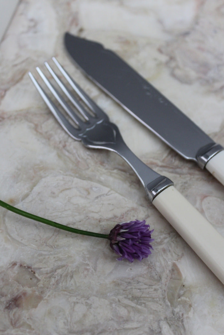 Vintage Boxed Fish Knives & Forks - Kernow Furniture