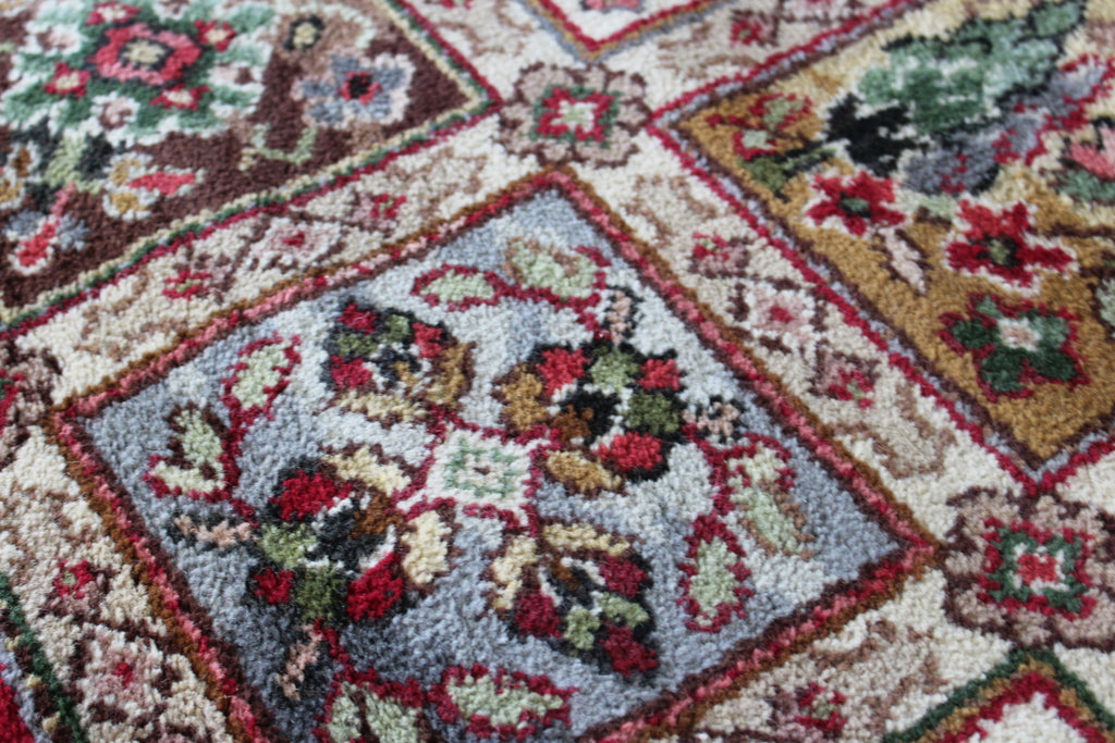 Retro Floral Carpet - Kernow Furniture