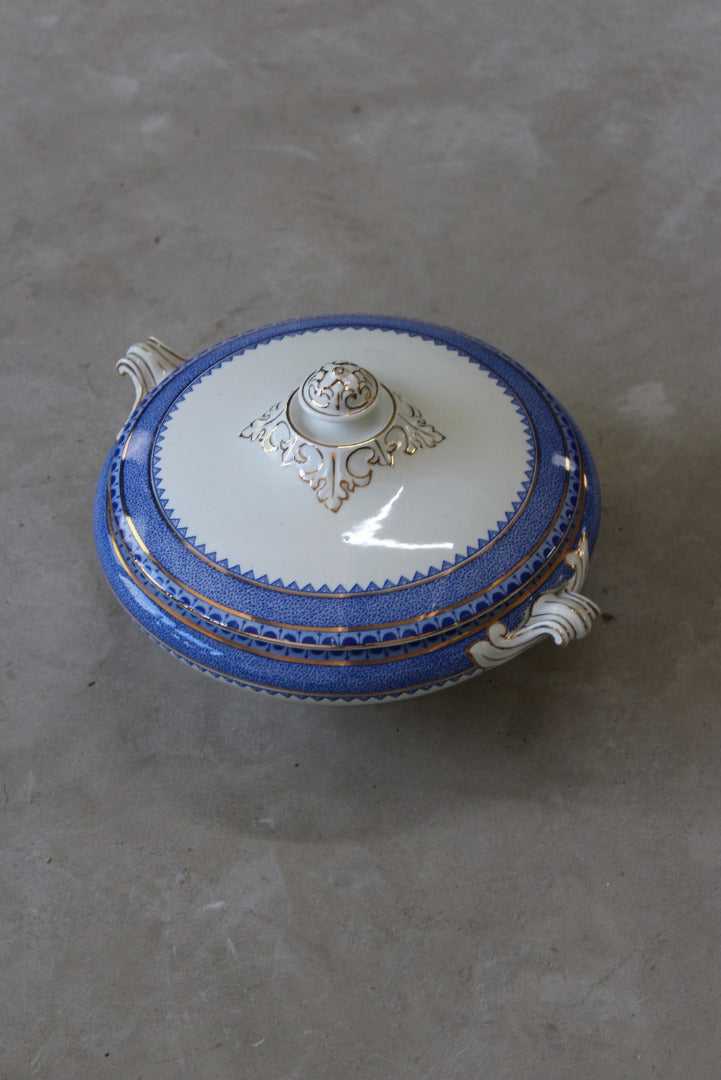 Blue & White Vegetable Dish - Kernow Furniture