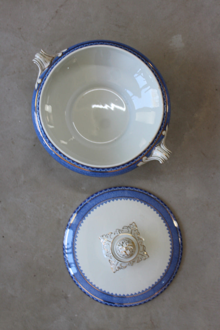 Blue & White Vegetable Dish - Kernow Furniture