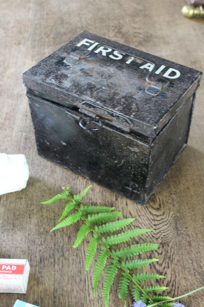 Vintage First Aid Kit Tin Illustrated Triangle Bandage - Kernow Furniture