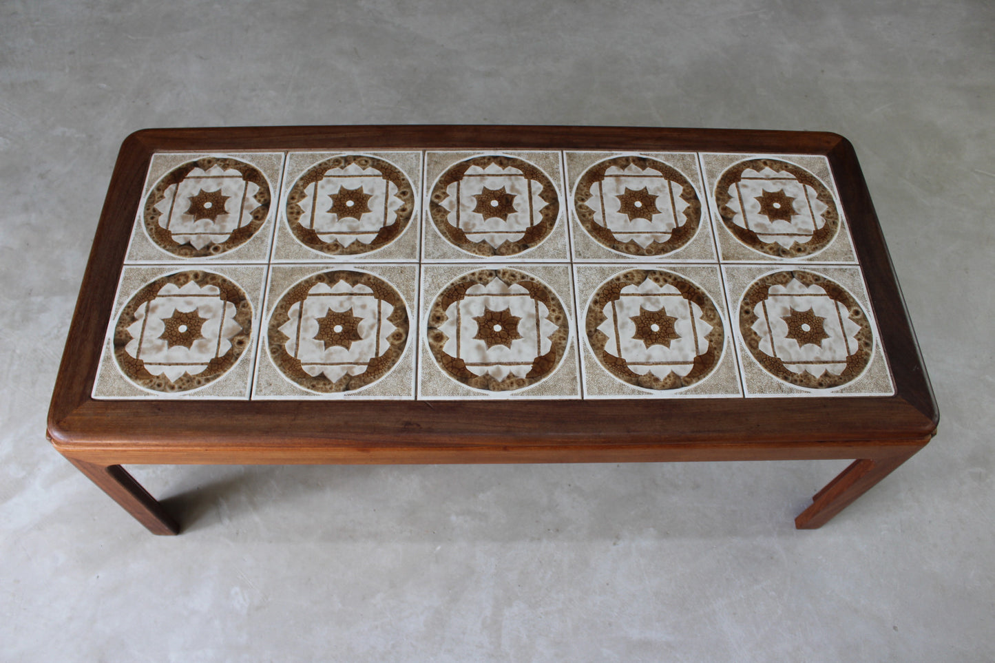 Retro Tiled Coffee Table - Kernow Furniture