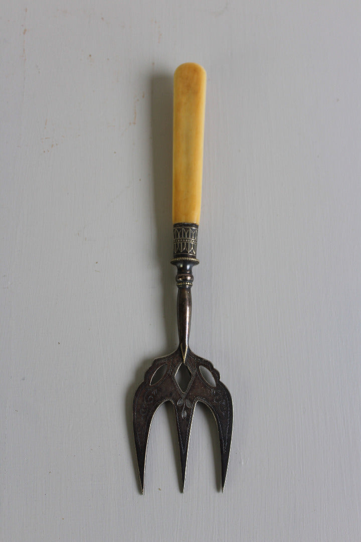 Vintage Serving Meat Fork - Kernow Furniture