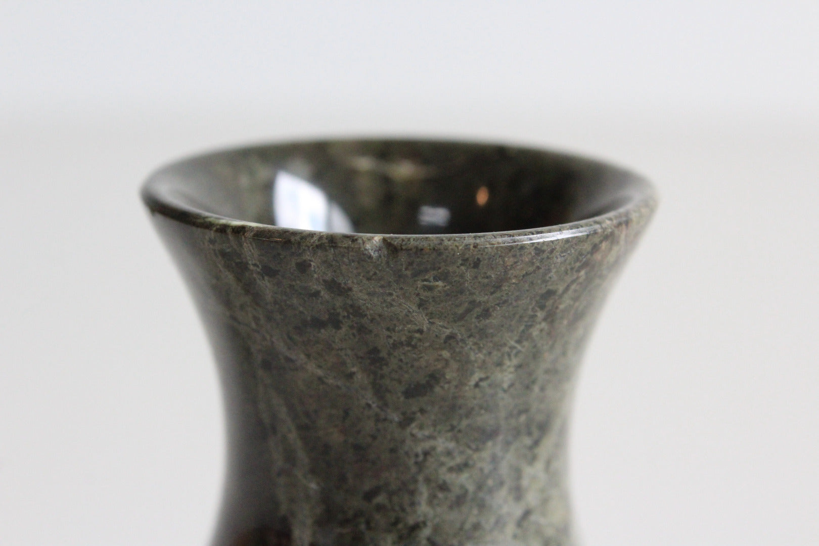 Serpentine Vase - Kernow Furniture