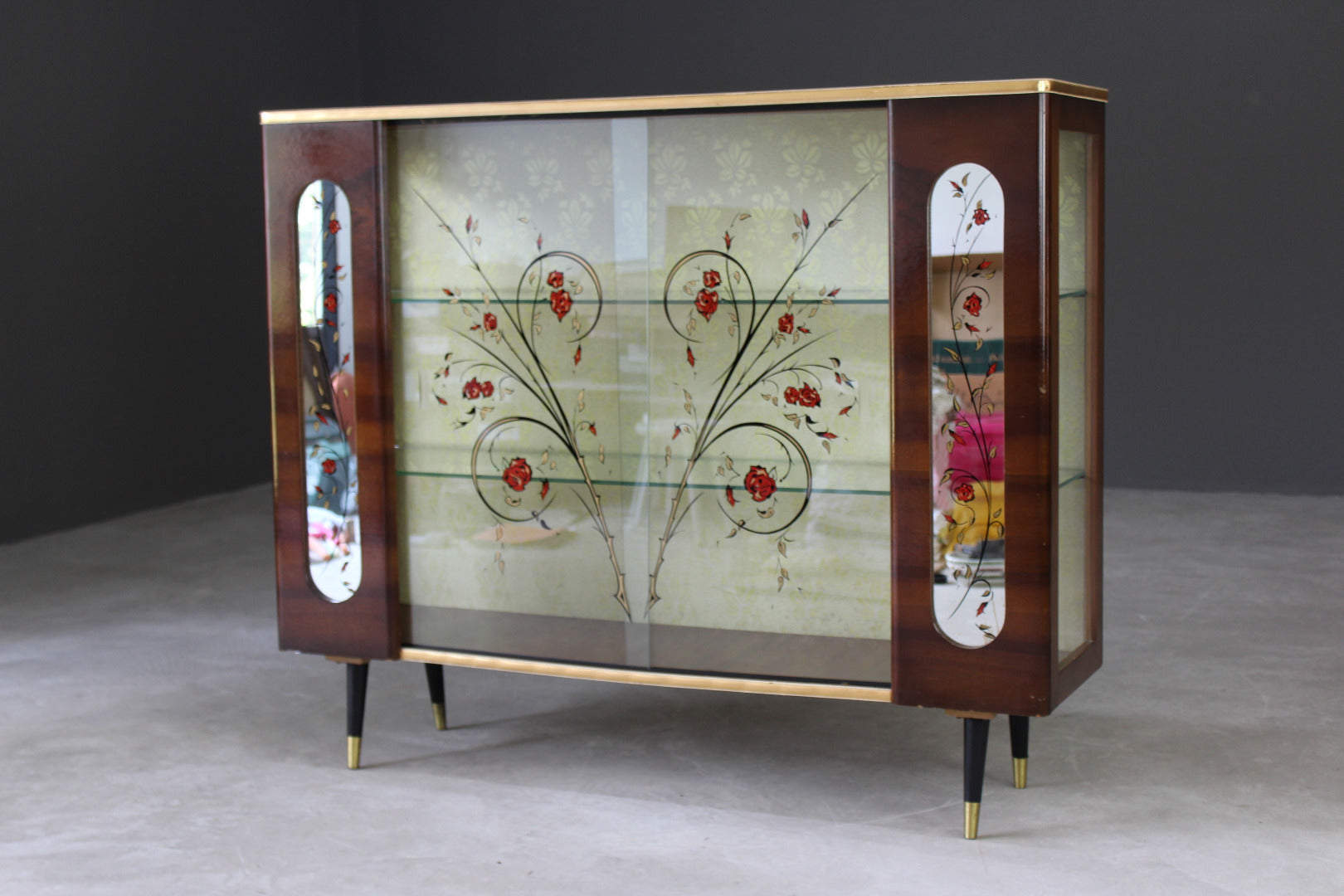 Kitsch Vintage Display Cabinet - Kernow Furniture