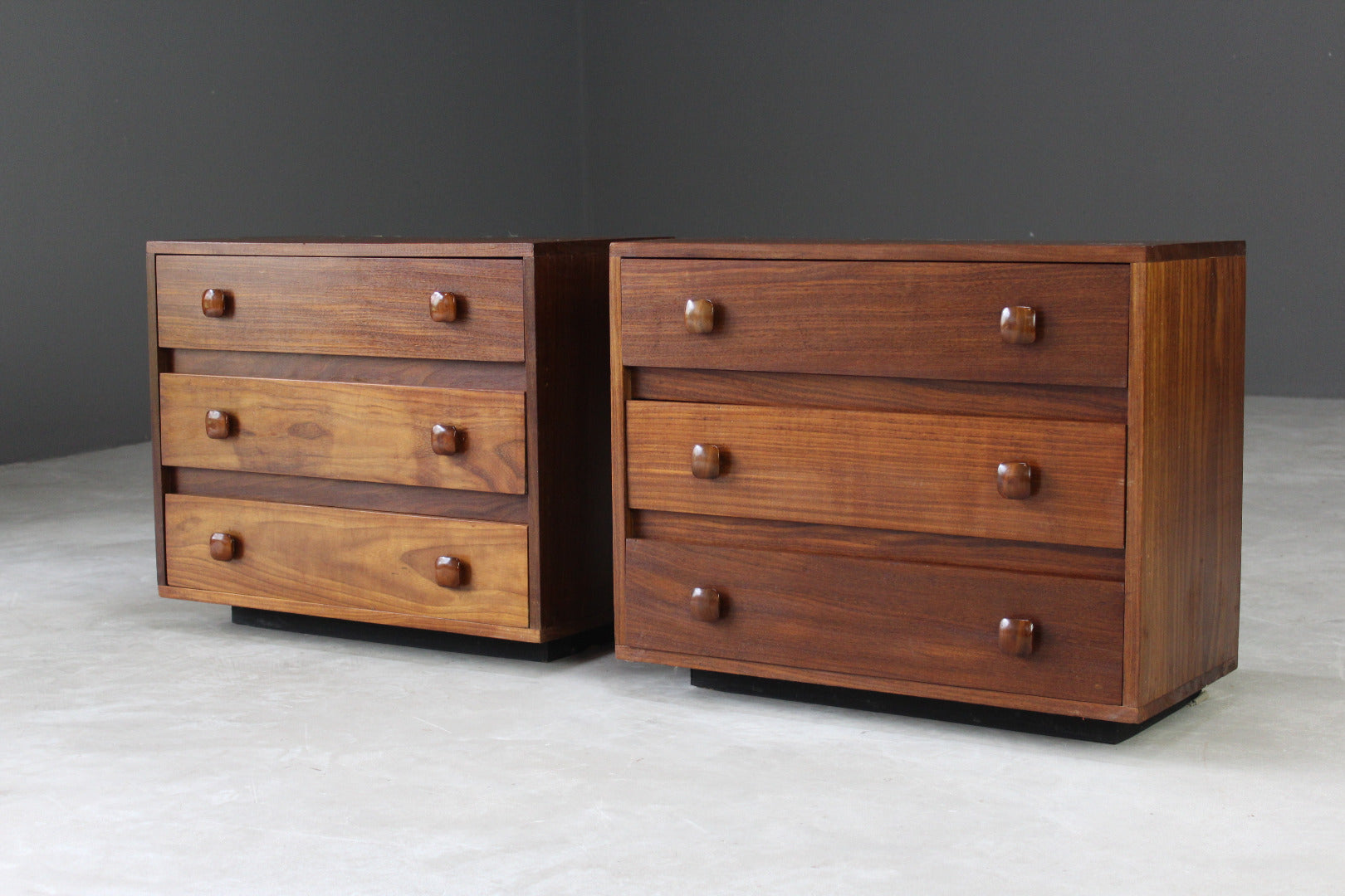 Pair Retro Teak Chest of Drawers Bedside Cabinets - Kernow Furniture