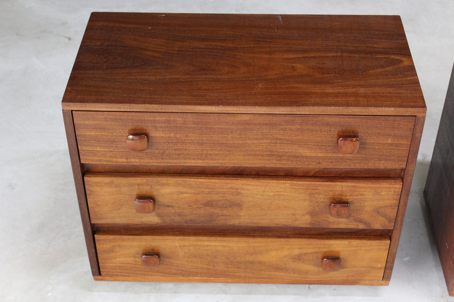 Pair Retro Teak Chest of Drawers Bedside Cabinets - Kernow Furniture