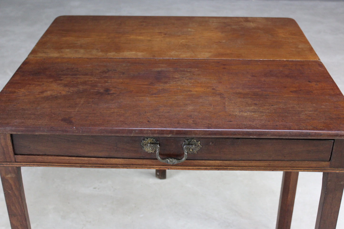 Antique Mahogany Gate Leg Table - Kernow Furniture