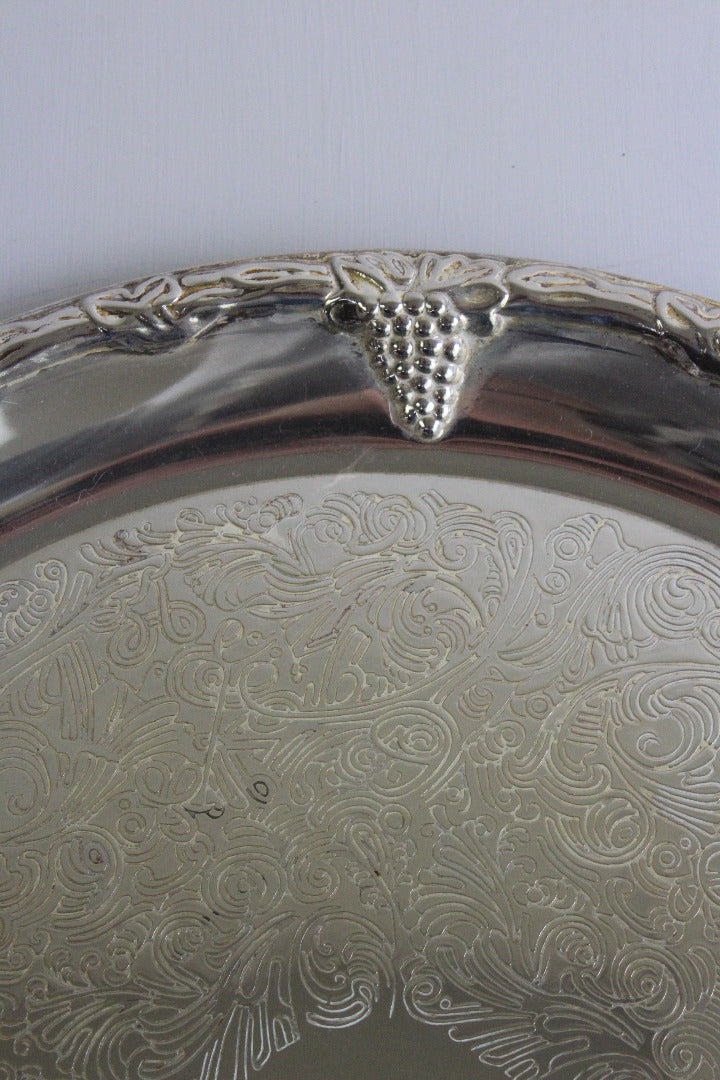 Round Silver Tone Drinks Serving Tray - Kernow Furniture