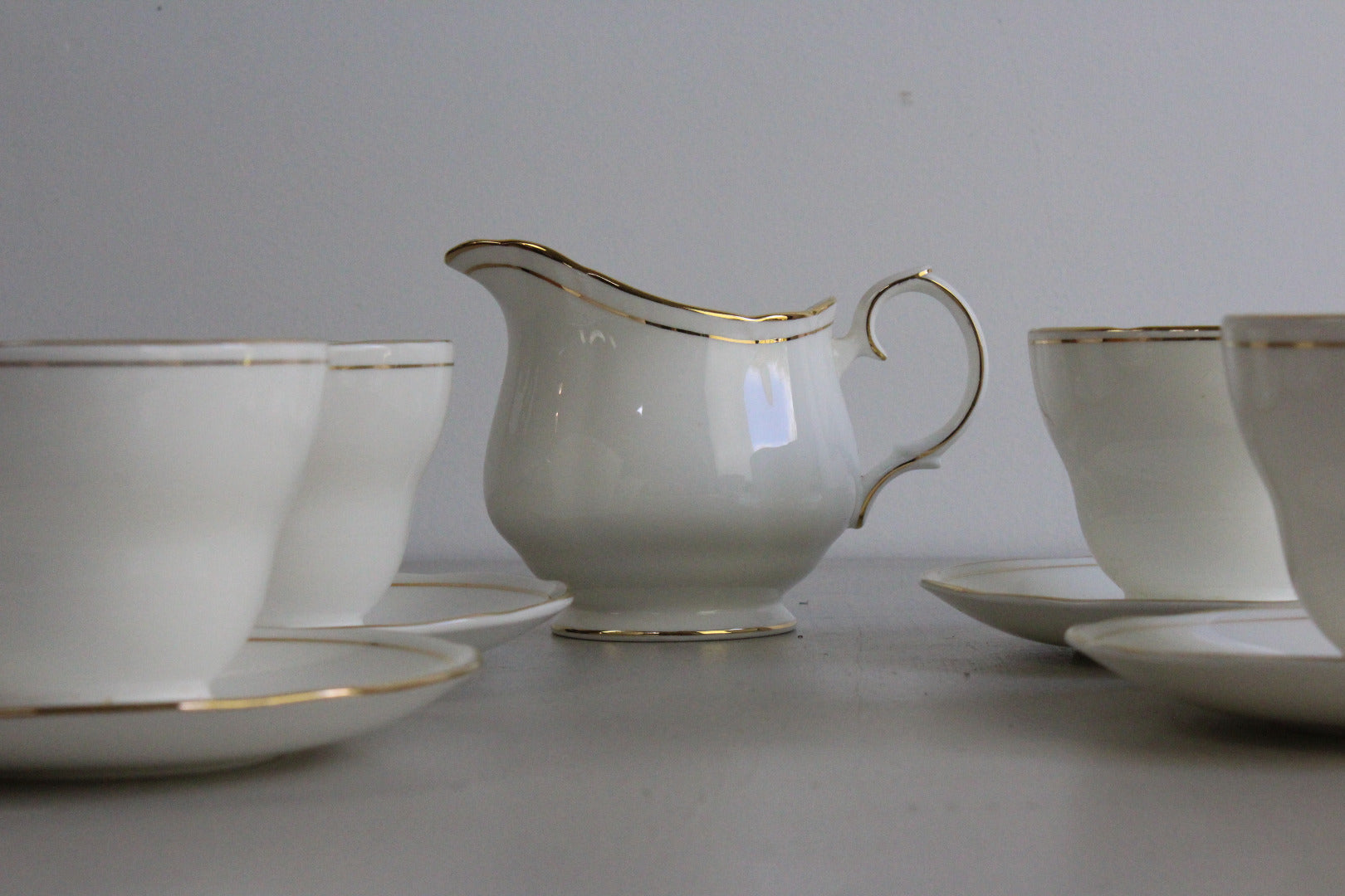 Duchess China Ascot - 4 White & Gold Cups & Saucers - Kernow Furniture