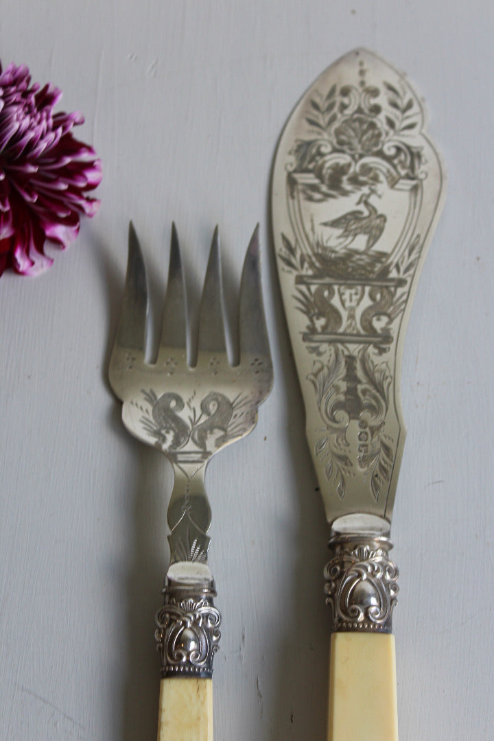 Vintage EPNS Fish Serving Knife & Fork - Kernow Furniture