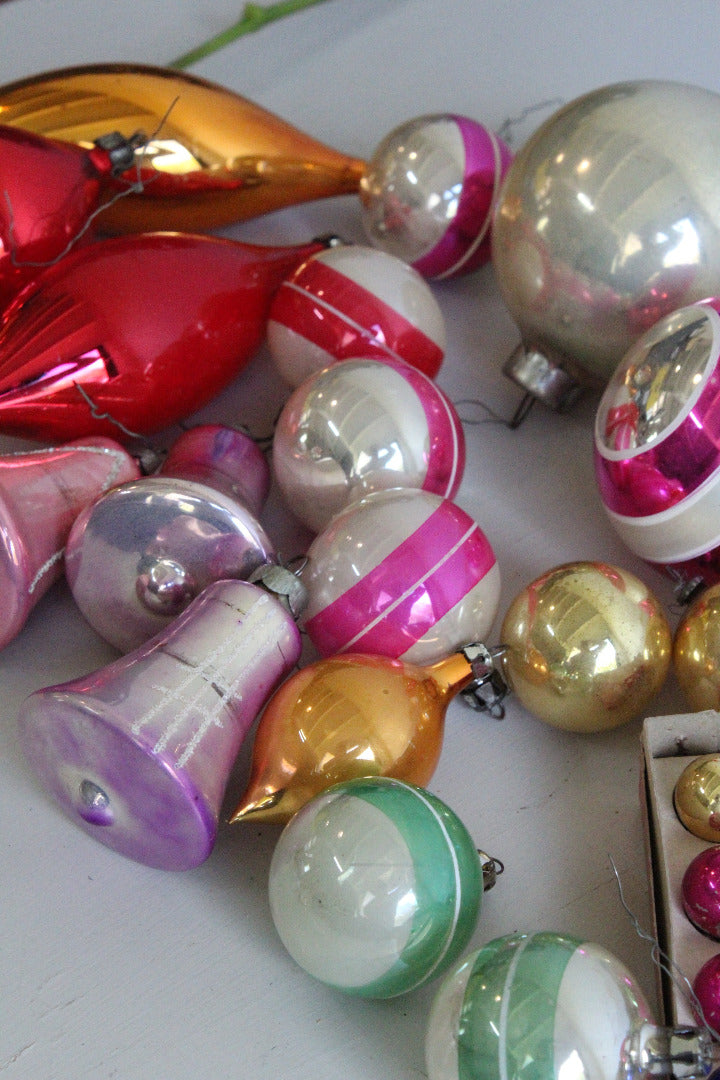 Collection Vintage Christmas Tree Decorations - Kernow Furniture