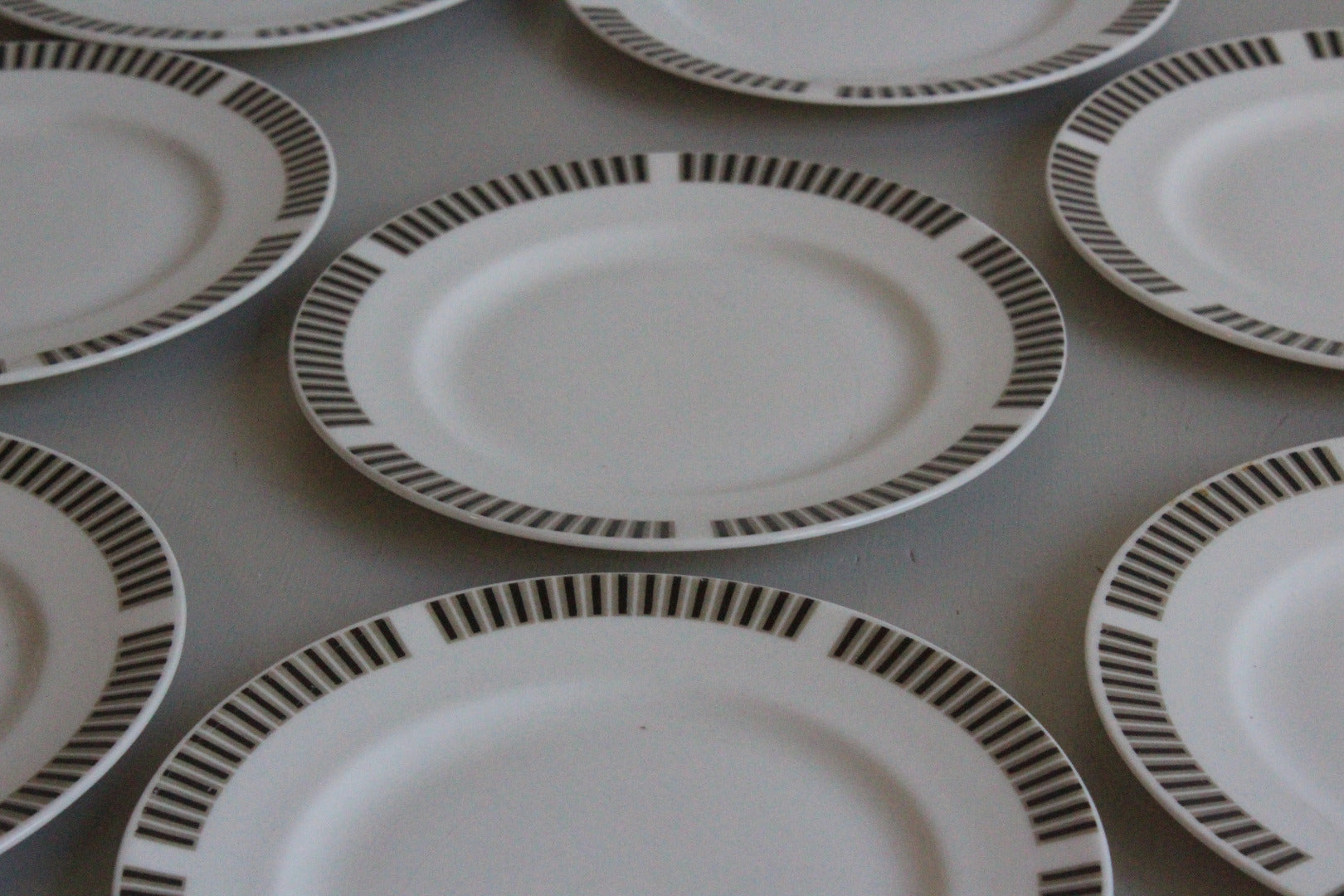 8 Royal Osborne Caprice Tea Plate - Kernow Furniture