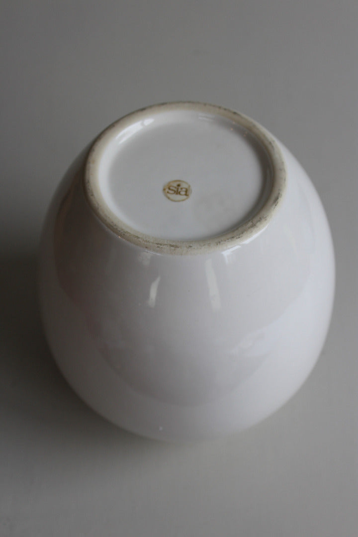 Sia White Vase - Kernow Furniture