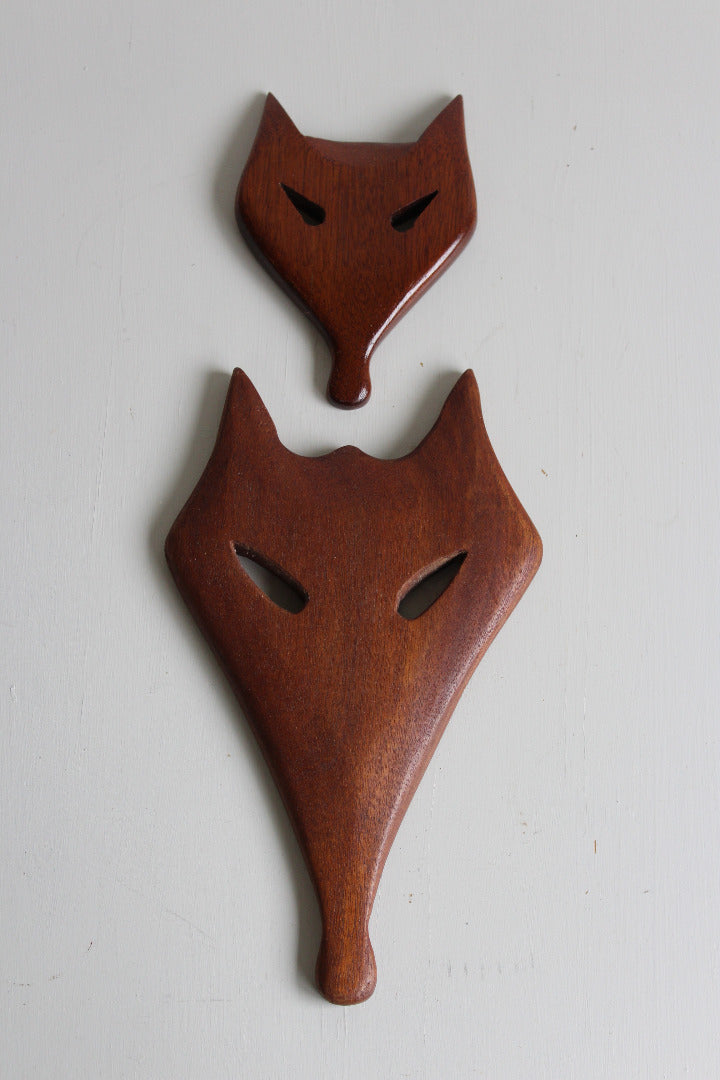 Pair Retro Fox Wall Plaques - Kernow Furniture